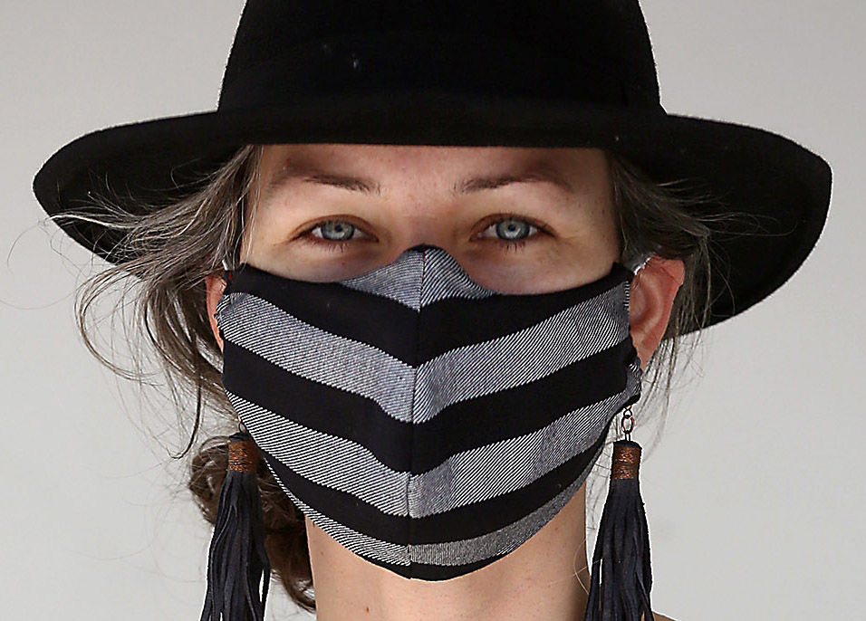 Tucsonans wearing masks, coronavirus
